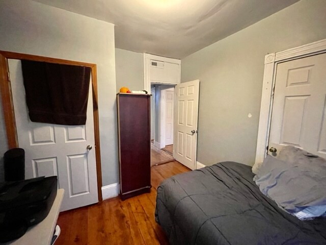 Building Photo - 814 Parker St