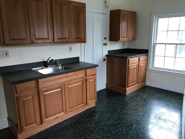 Building Photo - 58 Federal St