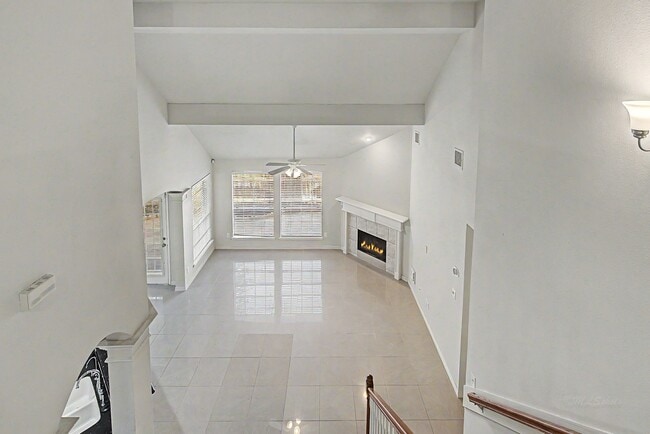 Building Photo - 2126 Highland Bay Ct