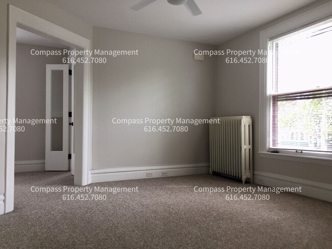 Building Photo - 543 Union Ave SE