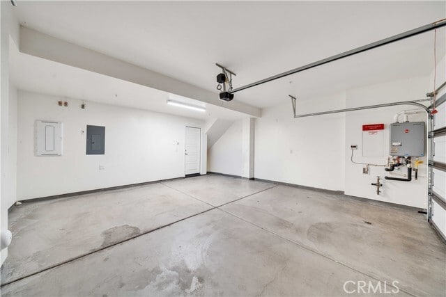 Building Photo - 213 Steely