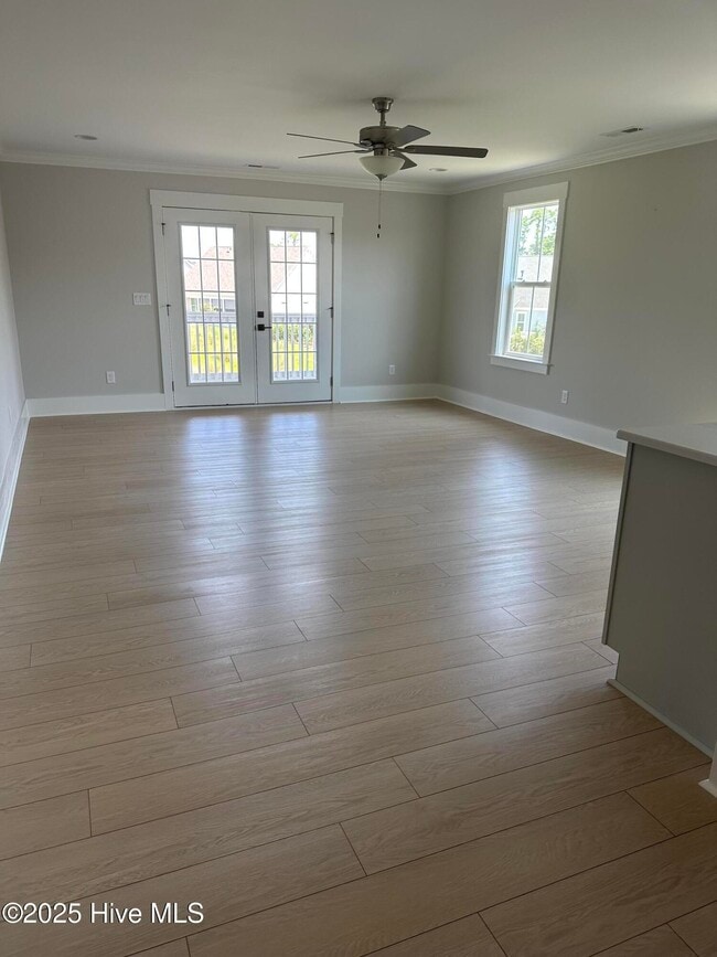 Building Photo - 3210 Calusa Cv