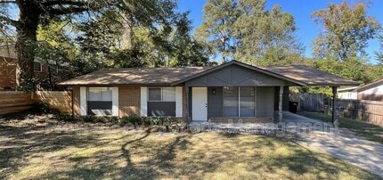 Building Photo - 945 Celia Dr