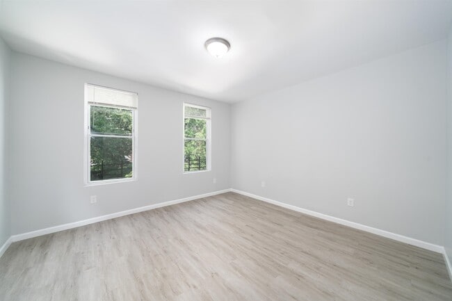Building Photo - 408 Monastery Pl