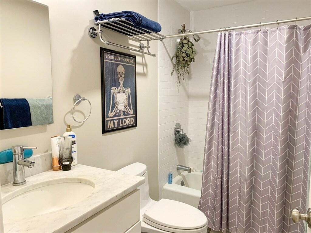 Building Photo - 3 Worcester Sq