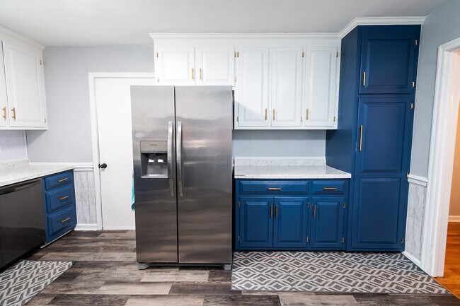 Building Photo - 137 Deep Creek Rd