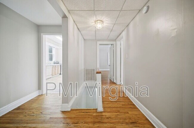 Building Photo - 2101 Hampton Blvd