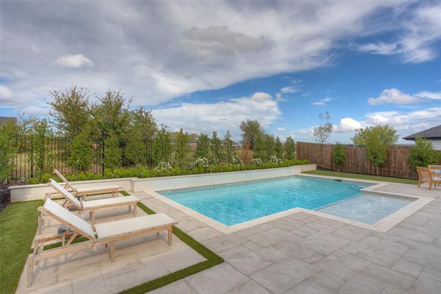 Building Photo - 752 Tallgrass Dr