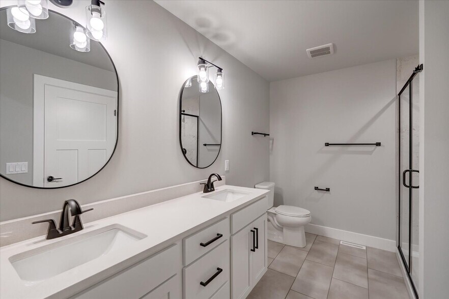 Building Photo - 4866 Suelo Rd