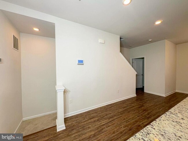 Building Photo - 1713 Red Fox Trl