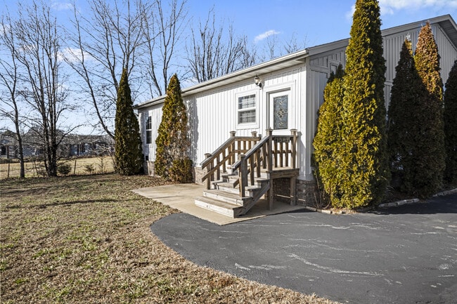 Building Photo - 1543 S Tuscany Ct