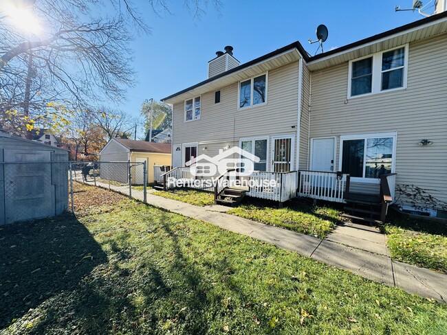 Building Photo - 1611 Glenwood Ave