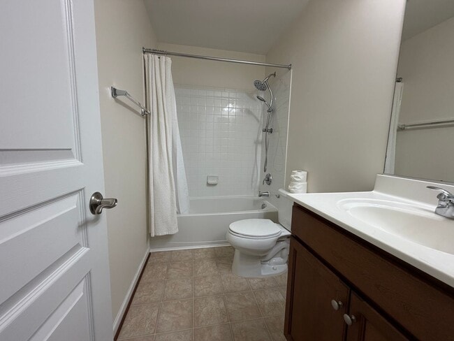 Building Photo - 43561 Marguerite Way