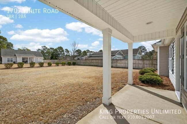 Building Photo - 1707 White Rd