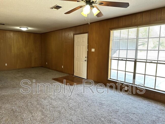 Building Photo - Manson St 706 - 1