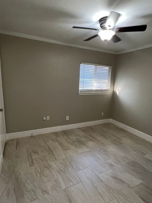 Building Photo - 5909 Avery Island Ave