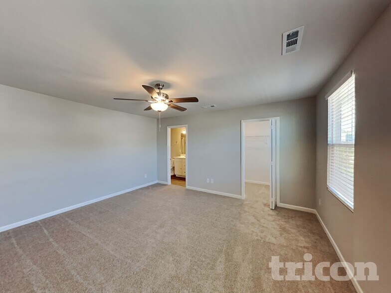 Building Photo - 1163 Concord Springs Dr