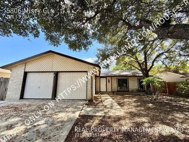 Primary Photo - AVAILABLE NOW! Beautiful 3-Bedroom/ 2 Bath...