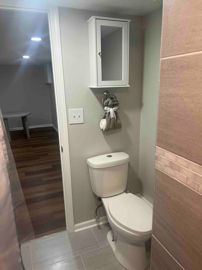 Building Photo - 10434 S Wentworth Ave