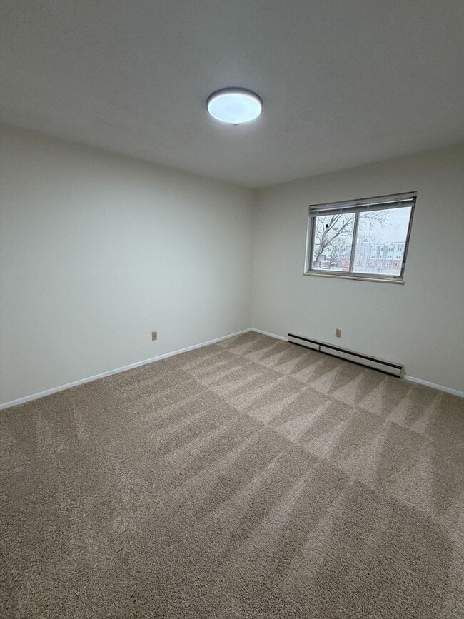 Building Photo - 64 W Neff Ave