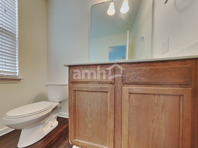 Building Photo - 10540 Gold Pan Rd