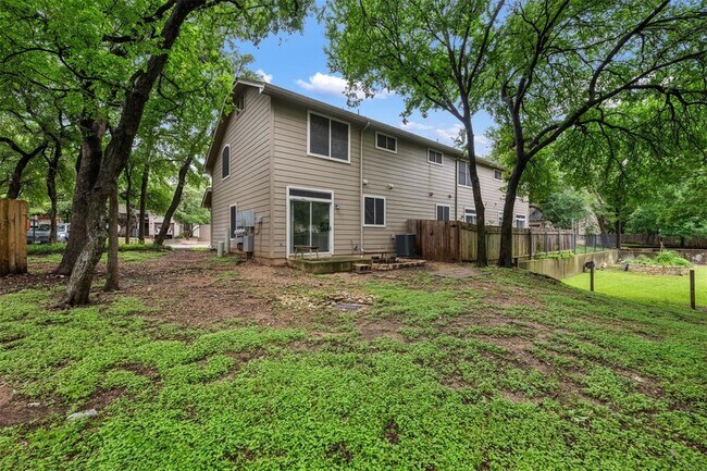 Building Photo - 4501 Whispering Valley Dr