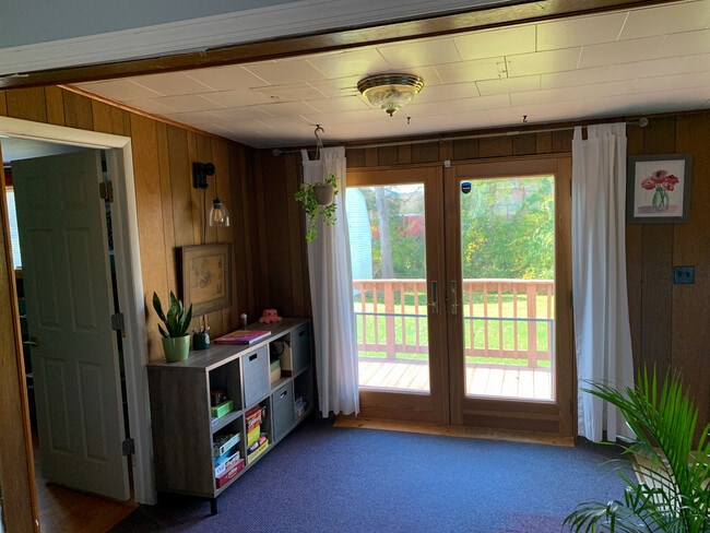 Rear door & Bedroom 3 entry - 806 Berkshire Rd