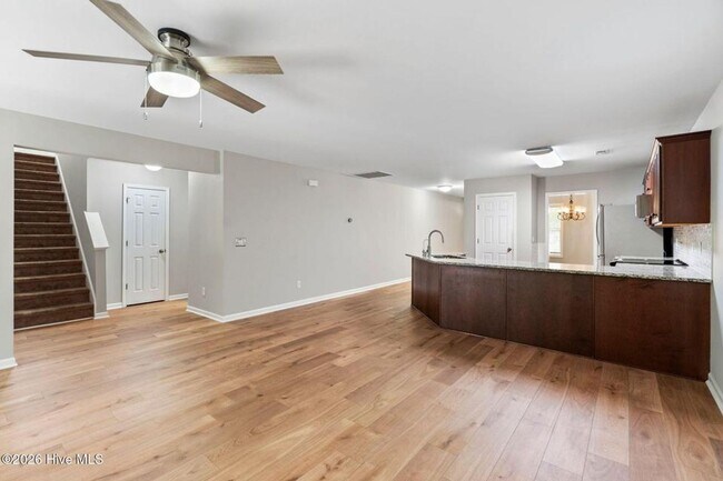Building Photo - 3912 Willowick Park Dr