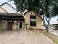 Building Photo - 2445 Monarch Dr
