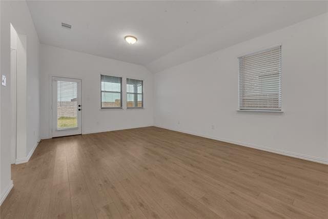 Building Photo - 529 Waterhouse Lk Dr