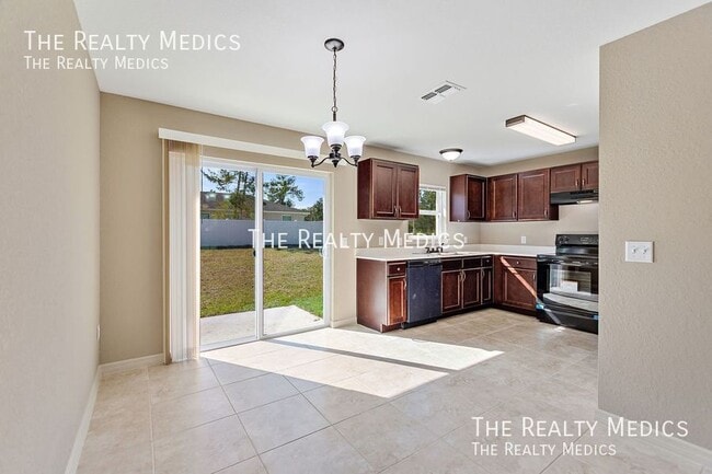 Building Photo - 83 Guava Pass