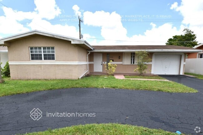 Building Photo - 8800 NW 11th St