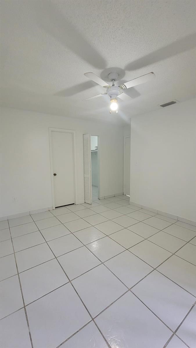 Building Photo - 6882 NW 173rd Dr