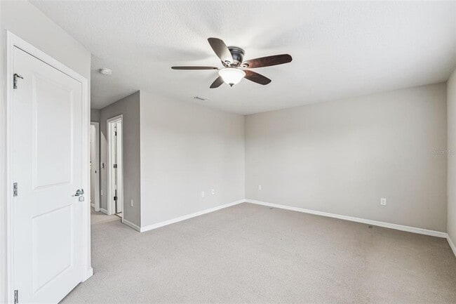 Building Photo - 7260 Duxbury Ln