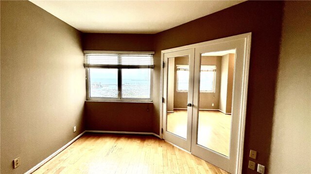 Building Photo - 525 E Seaside Way