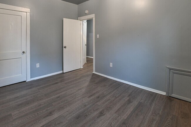 Building Photo - 1828-1830 N 3rd St