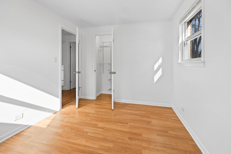 Building Photo - 41 Hackberry Ln