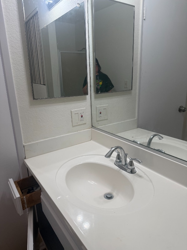 Building Photo - 13606 Cerise Ave