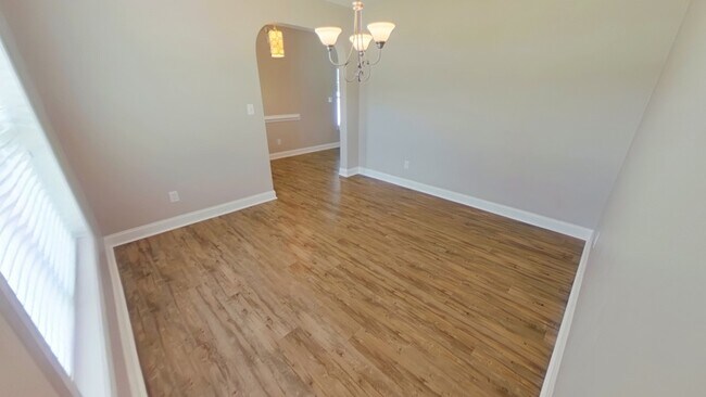 Building Photo - 169 Eclipse Ct