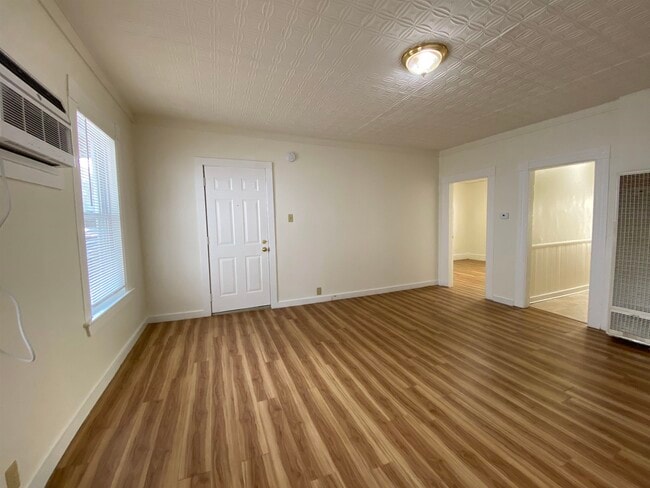 Building Photo - 93 Second St