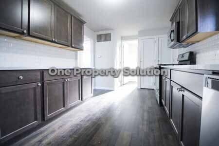 Building Photo - 4539 E 25th Ave