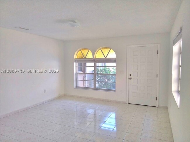 Building Photo - 3304 SW 23rd St