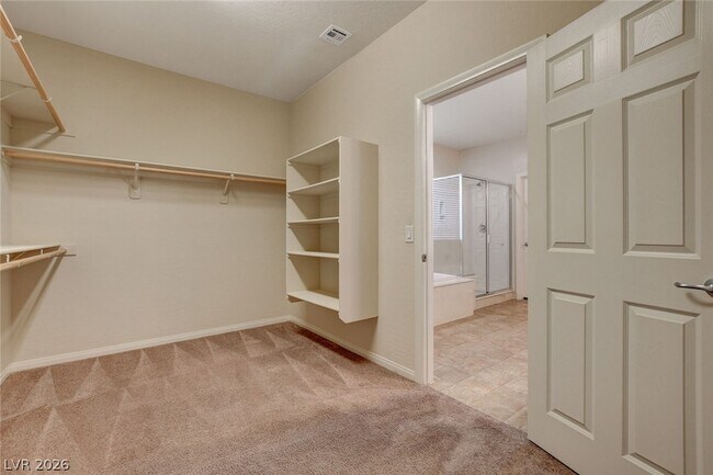 Building Photo - 484 Punto Vallata Dr