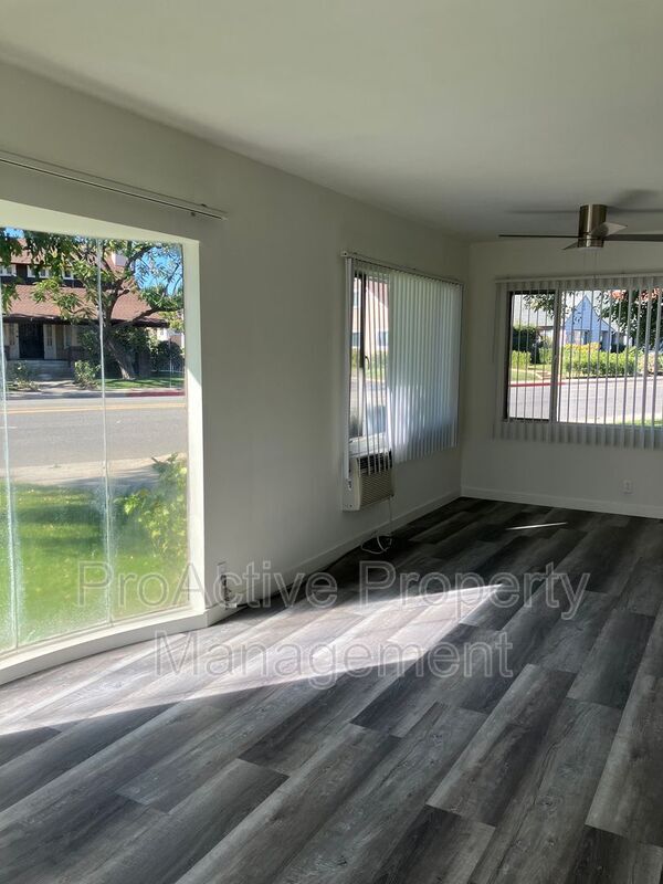 Building Photo - 320 N Atlantic Blvd