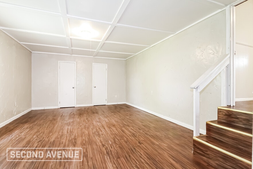 Building Photo - 2337 SW 50th St