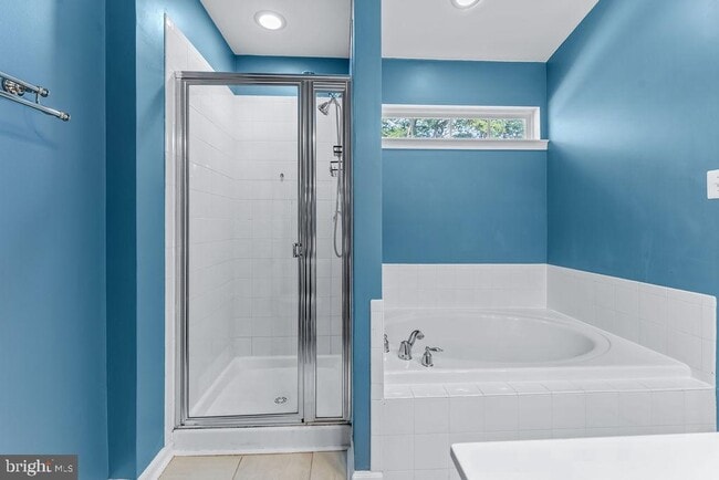 Building Photo - 7550 Maidenhead Dr