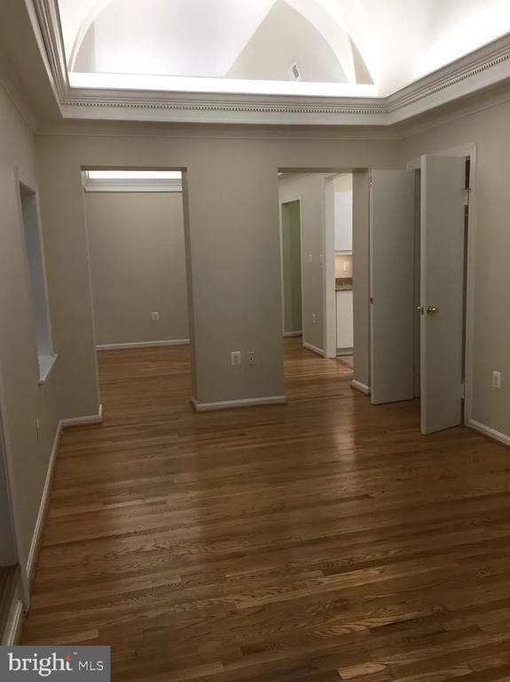 Building Photo - 1504 21st St NW