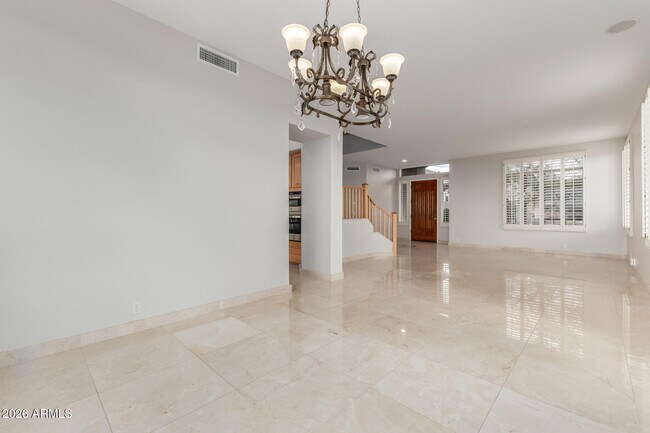 Building Photo - 10872 E Raintree Dr