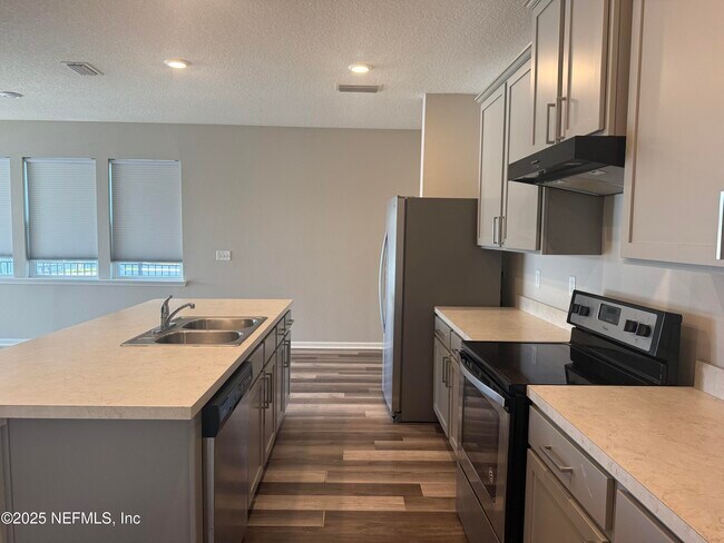 Building Photo - 14374 Durbin Island Way