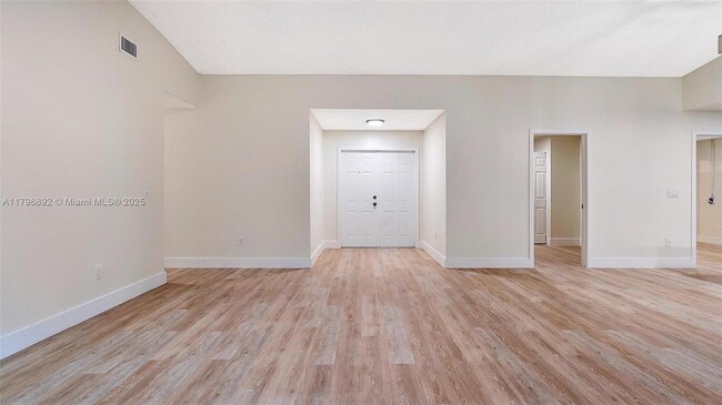 Building Photo - 13800 SW 285th Terrace